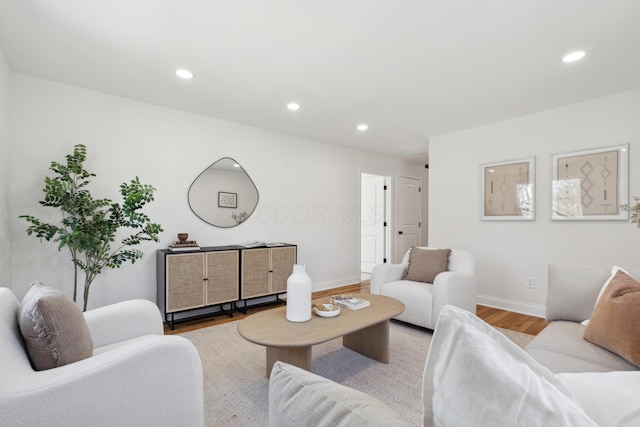 86 W N Broadway, Columbus, OH 43214 - living area featuring light wood finished floors and recessed lighting