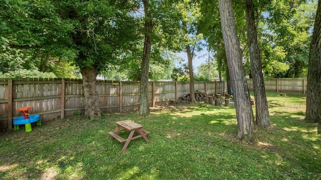 13376 Maple Rd NE, Thornville, OH 43076 - view of fenced backyard