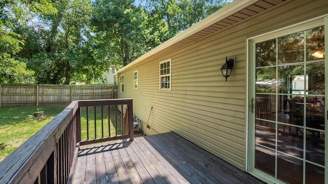 13376 Maple Rd NE, Thornville, OH 43076 - wooden deck with a fenced backyard