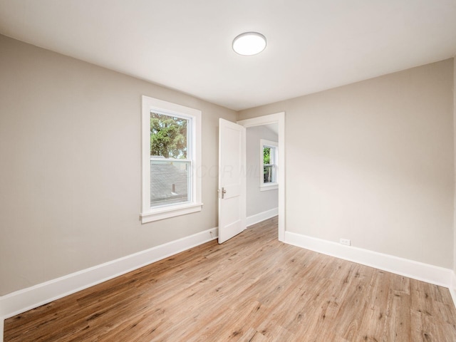 2040 Fairmont Ave, Columbus, OH 43223 - empty room featuring baseboards and wood finished floors