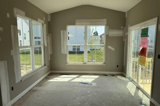 6938 Stillhouse Ln, Dublin, OH 43016 - empty room featuring baseboards and lofted ceiling