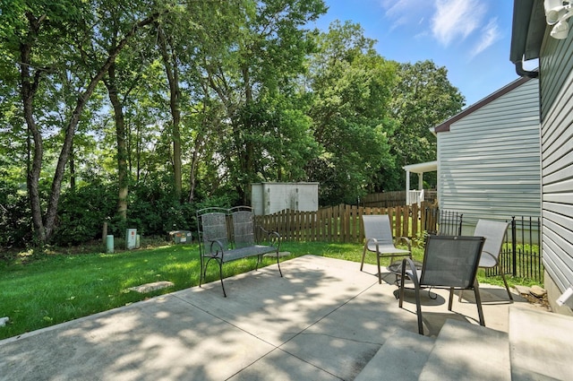 6803 Alex Dr, Canal Winchester, OH 43110 - view of patio / terrace