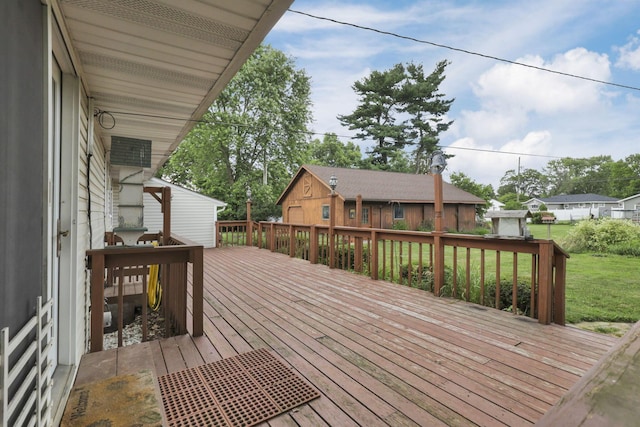 784 Colonial Dr, Heath, OH 43056 - wooden terrace featuring a yard and a residential view