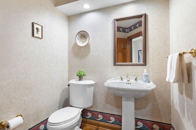 5232 Lola Way, Columbus, OH 43235 - bathroom featuring toilet