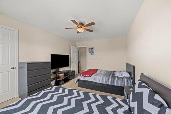 3810 Winding Path Dr, Canal Winchester, OH 43110 - bedroom featuring ceiling fan