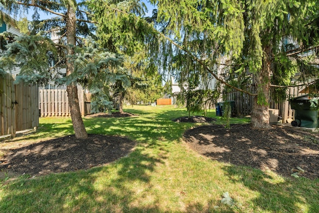 5692 Palos Ln Unit 168D, Hilliard, OH 43026 - view of yard