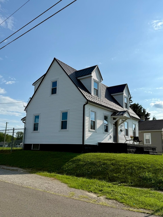 1341 Washington Ave, Washington Court House, OH 43160 - photo 2