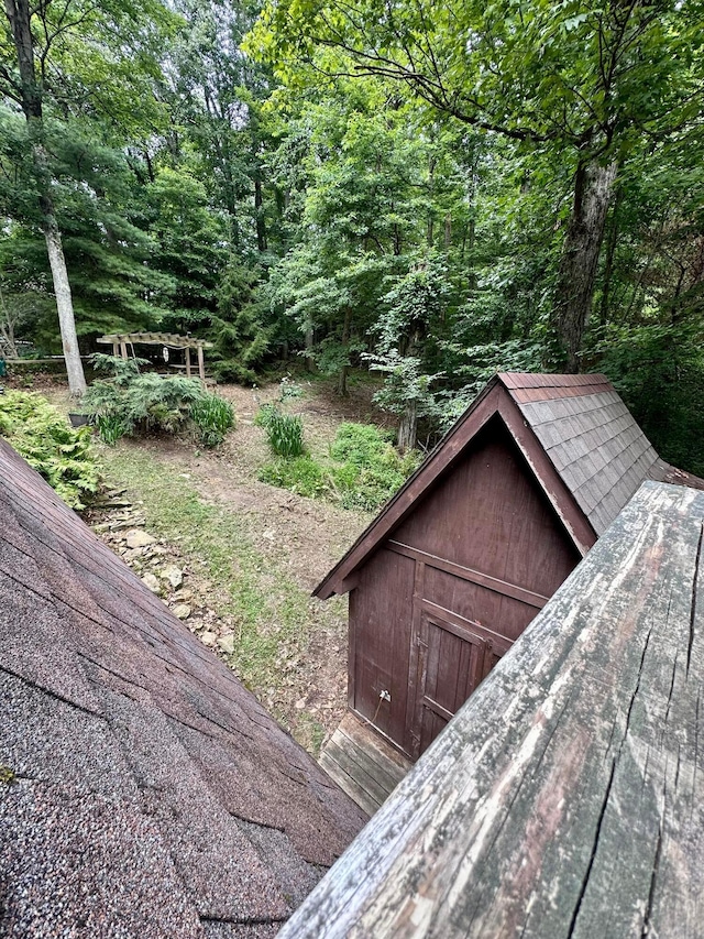 825 Kickapoo Ct, Hide A Way Hills, OH 43107 - photo 4