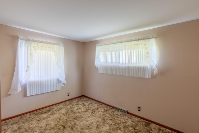2052 Lorimer Dr NE, Newark, OH 43055 - empty room with carpet flooring and baseboards
