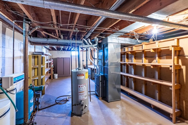 2052 Lorimer Dr NE, Newark, OH 43055 - unfinished basement featuring water heater, a water pressure tank, and heating unit