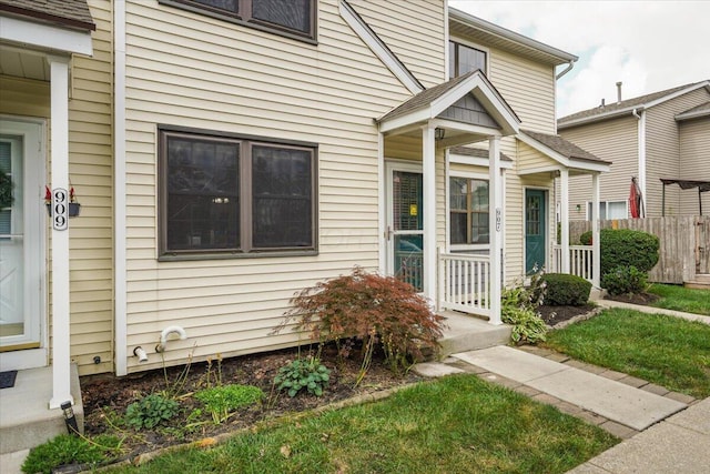 907 Soramill Ln Unit 8E, Columbus, OH 43085 - view of exterior entry