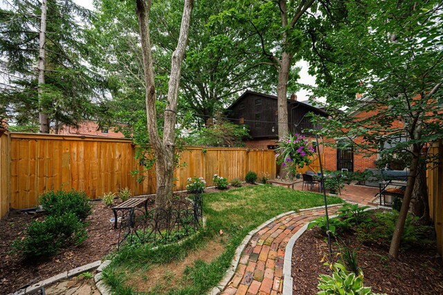 133 E Sycamore St, Columbus, OH 43206 - fenced backyard featuring a patio