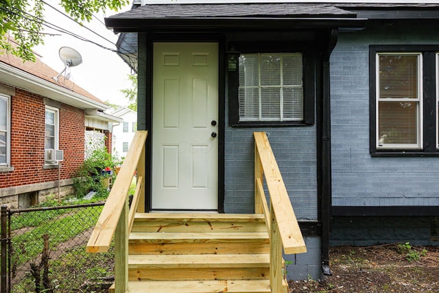 1526 Minnesota Ave, Columbus, OH 43211