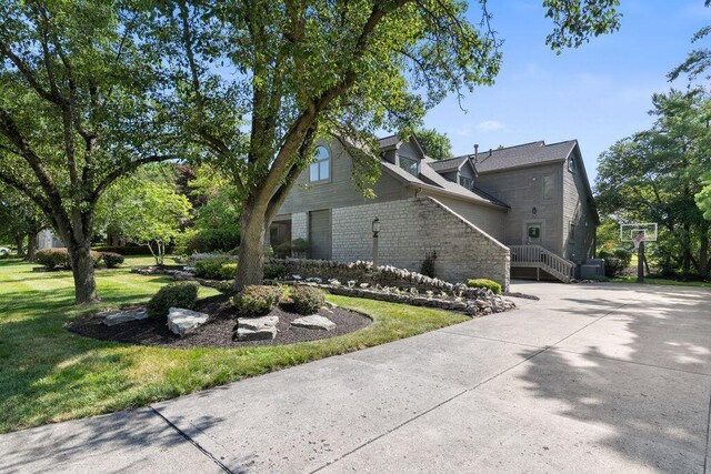 8028 Holyrood Ct, Dublin, OH 43017 - photo 5