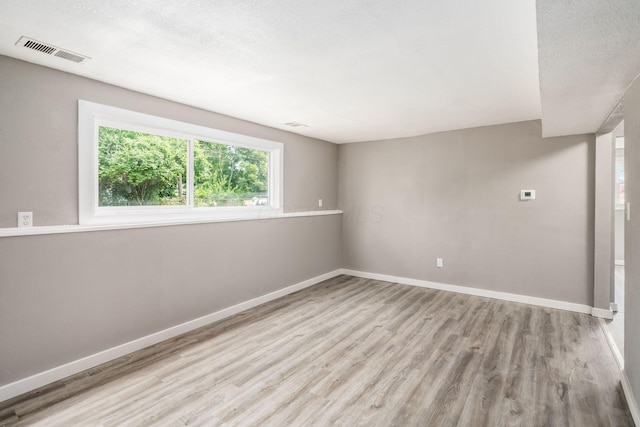 226 N Southampton Ave, Columbus, OH 43204 - spare room with wood finished floors and baseboards
