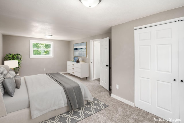 226 N Southampton Ave, Columbus, OH 43204 - bedroom featuring light carpet and a closet
