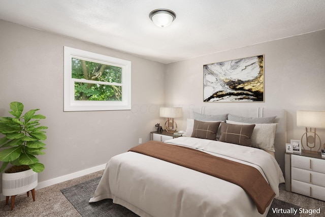 226 N Southampton Ave, Columbus, OH 43204 - carpeted bedroom featuring baseboards