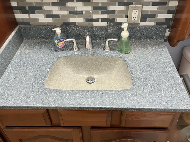 5254 Sedalia Dr, Columbus, OH 43232 - bathroom view of a sink and backsplash
