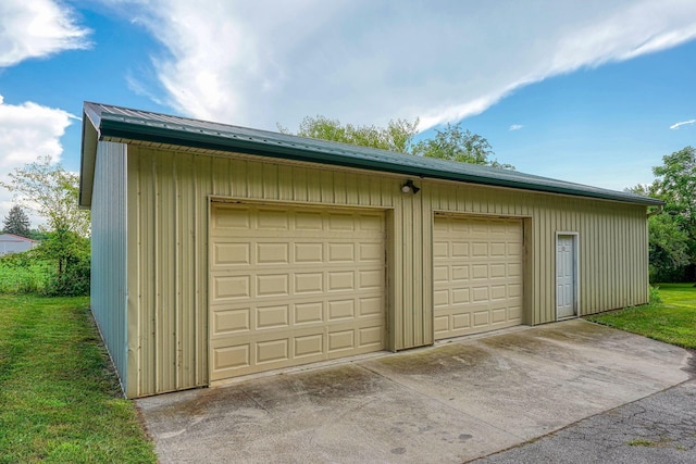 1715 Carroll Southern Rd NW, Carroll, OH 43112 - view of detached garage