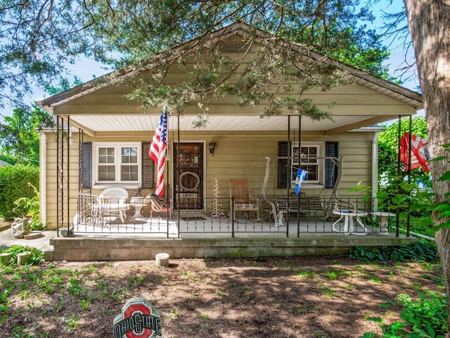 775 Koebel Ave, Columbus, OH 43207 - view of front facade featuring covered porch