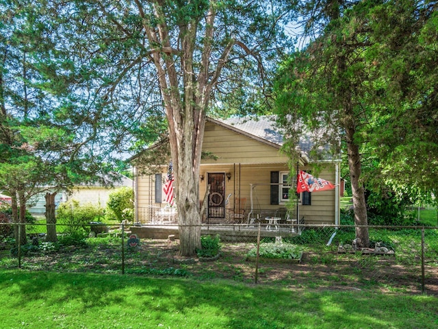 775 Koebel Ave, Columbus, OH 43207 - view of front of home with covered porch
