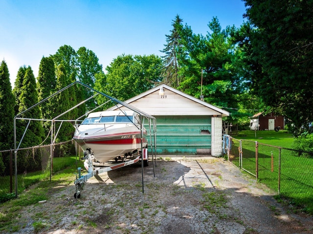 775 Koebel Ave, Columbus, OH 43207 - view of garage