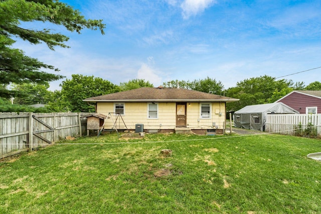 1193 Marble Dr, Columbus, OH 43227 - back of property featuring a fenced backyard