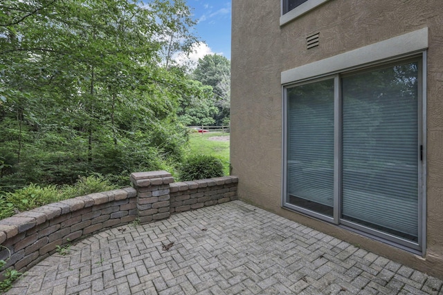 2773 Eleanor Way, Lewis Center, OH 43035 - view of patio / terrace