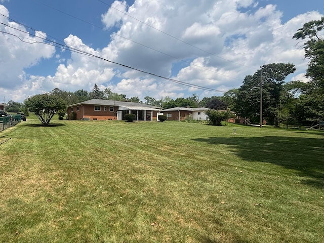 3281 Darracq Cir, Columbus, OH 43223 - view of green lawn