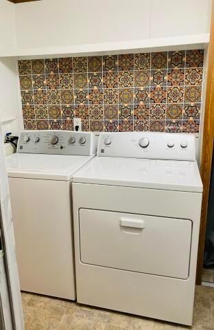 1231 Parkway Dr Lot # 26, Logan, OH 43138 - laundry area with separate washer and dryer