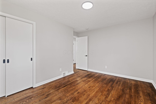 4256 Eleanor Ave, Grove City, OH 43123 - unfurnished bedroom featuring wood finished floors and a closet