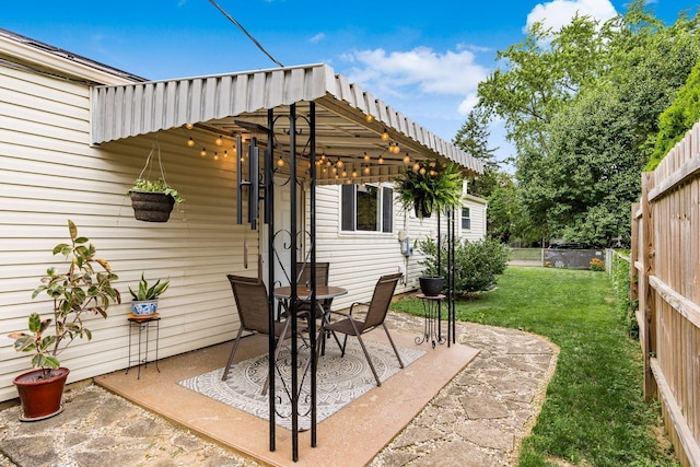 5950 Ambleside Dr, Columbus, OH 43229 - view of patio