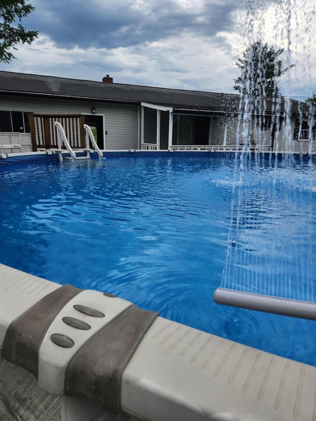94 Fox Chase Dr, Newark, OH 43055 - view of swimming pool