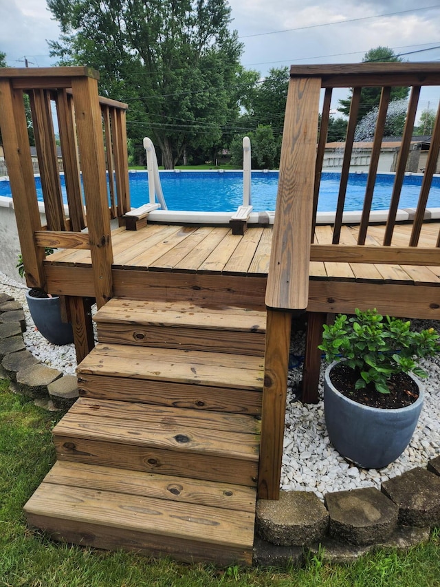 94 Fox Chase Dr, Newark, OH 43055 - outdoor pool featuring a wooden deck