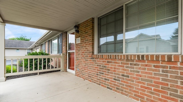 733 Windsor Ln, Heath, OH 43056 - view of porch