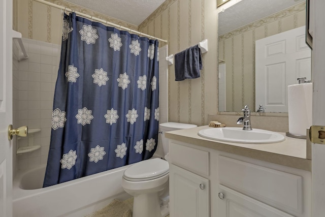 892 Shelbourne Pl, Newark, OH 43055 - full bathroom featuring wallpapered walls, a textured ceiling, vanity, and shower / bath combo with shower curtain
