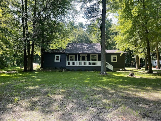 340 State Route 4, Marion, OH 43302 - view of front of house with covered porch and a front lawn