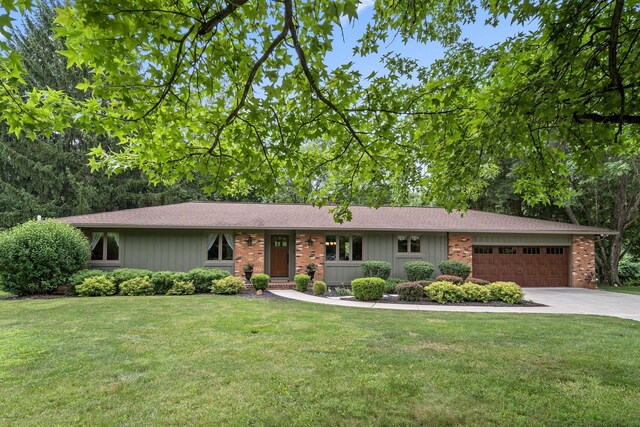 2125 Carriage Rd, Powell, OH 43065 - photo 1