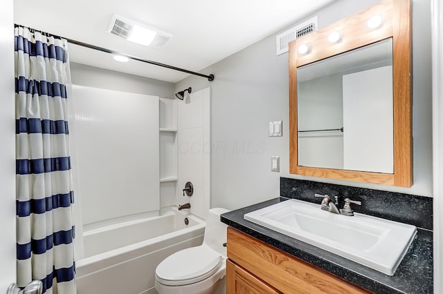 444 N Front St Unit 312, Columbus, OH 43215 - bathroom featuring shower / bath combination with curtain and vanity