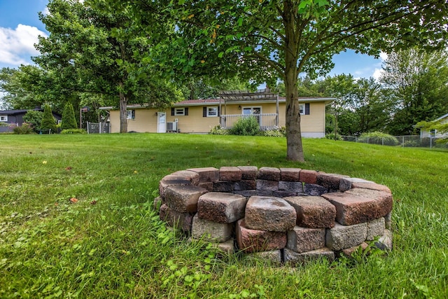 3251 Old Mill Rd NE, Lancaster, OH 43130 - view of yard