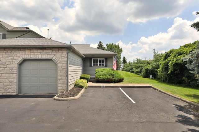 5893 Blendon Place Dr, Columbus, OH 43230 - photo 1