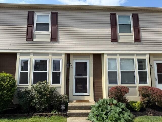 796 Cap Ln Unit 21C, Columbus, OH 43085 - view of front of property