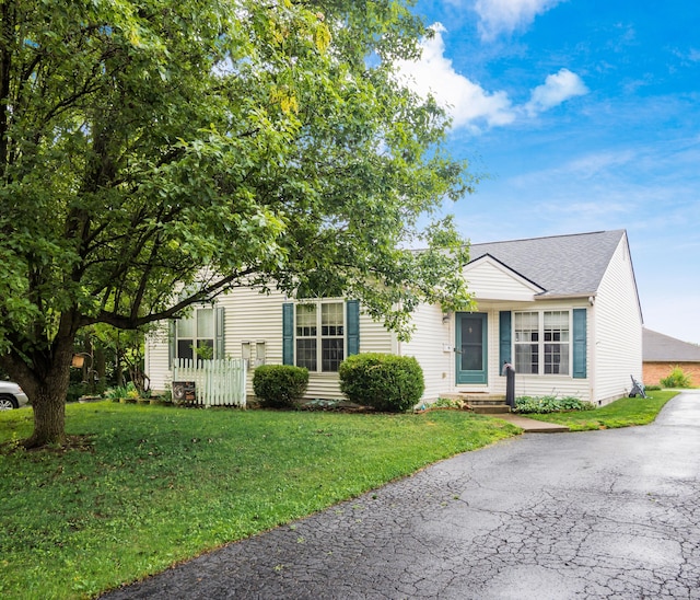 218 Lexington Blvd, Delaware, OH 43015 - photo 1