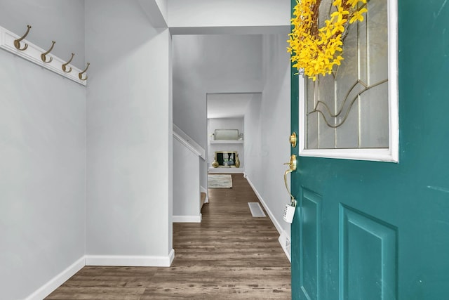 1533 Sandringham Ct, Columbus, OH 43220 - foyer with wood finished floors and stairway
