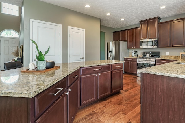797 Oakley Dr, Delaware, OH 43015 - photo 8