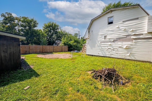 324 Quarry St, Marion, OH 43302 - view of yard