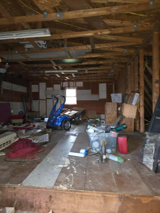 324 Quarry St, Marion, OH 43302 - view of garage