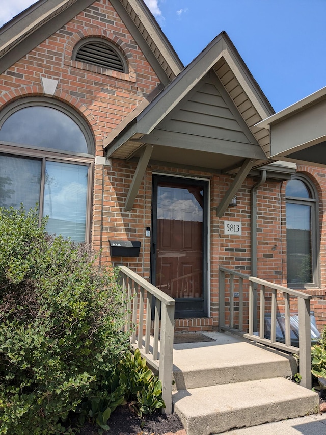 5813 Thada Ln, Columbus, OH 43229 - doorway to property with brick siding