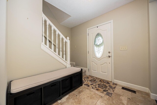 1735 Westwood Dr, Lewis Center, OH 43035 - photo 6