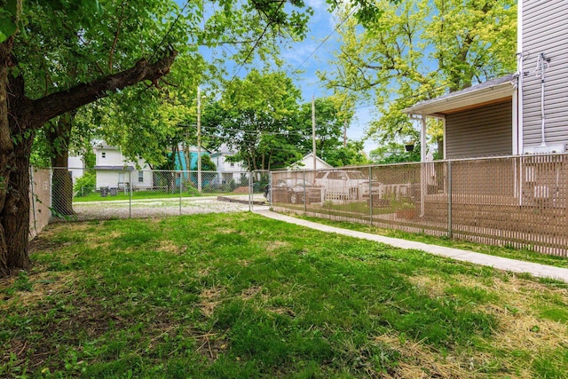 139 S Princeton Ave, Columbus, OH 43222 - view of yard